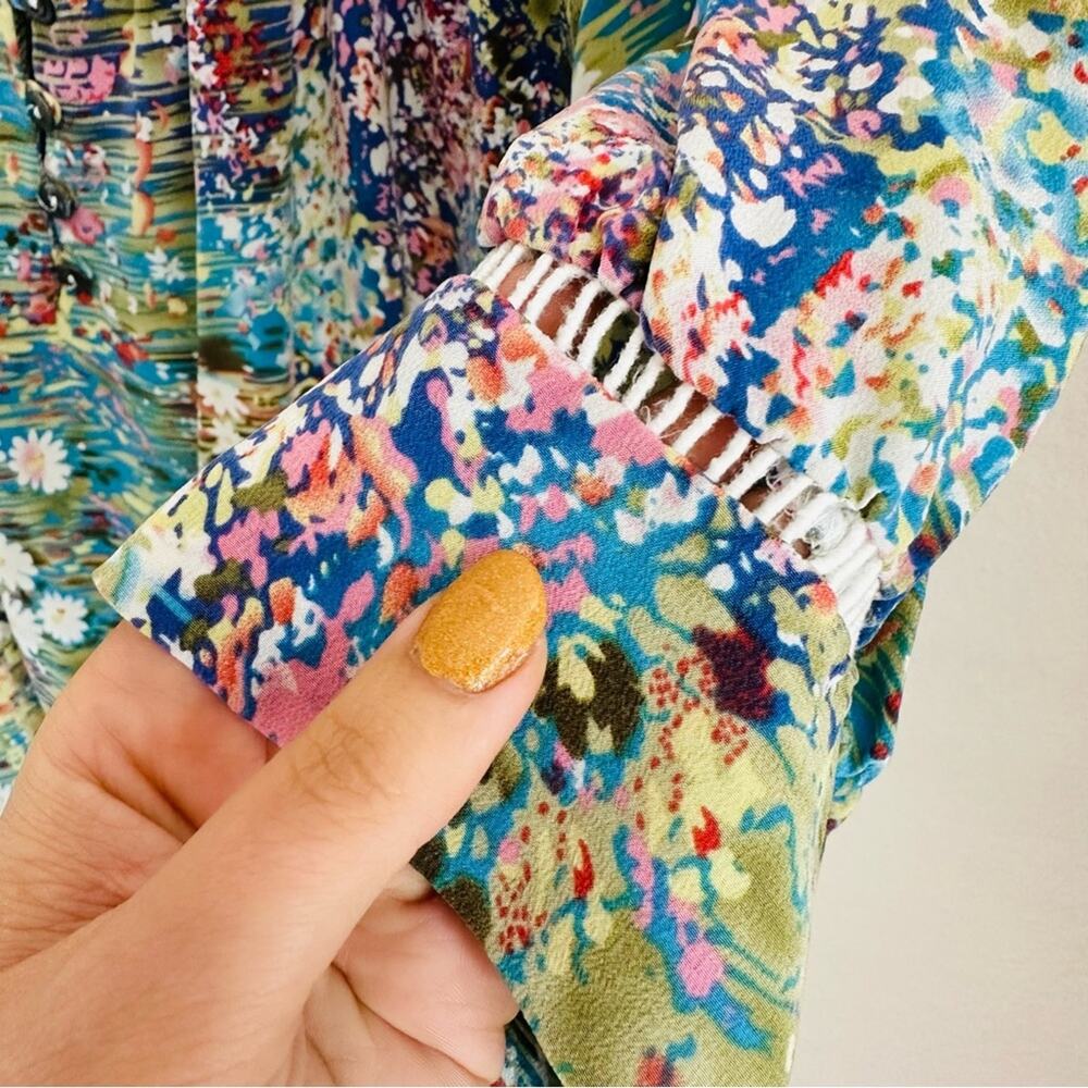 ANTHROPOLOGIE Dolan Blue White Flowering Pasture Button Silk Blouse Shirt Top M - Picture 6 of 13